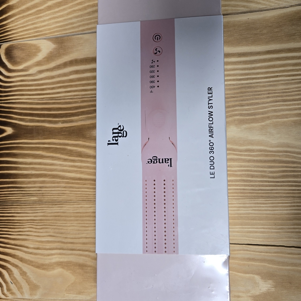 Lange Pink and White Airflow Styler